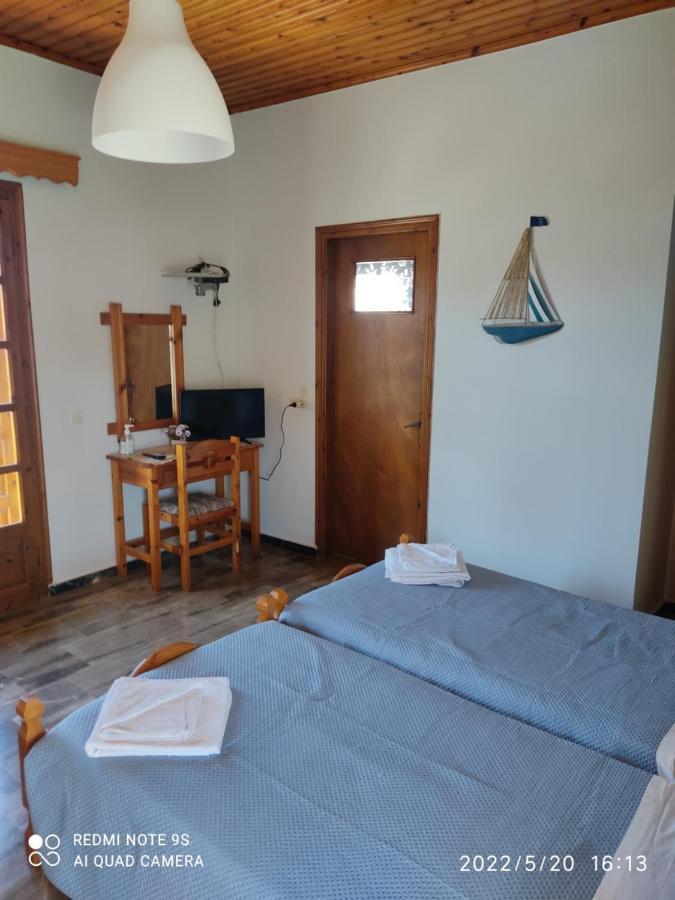 Studios Maro Skala Kallonis Esterno foto